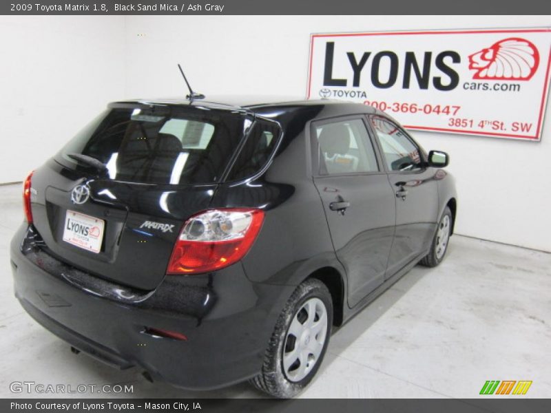 Black Sand Mica / Ash Gray 2009 Toyota Matrix 1.8