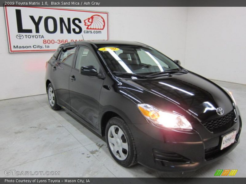 Black Sand Mica / Ash Gray 2009 Toyota Matrix 1.8