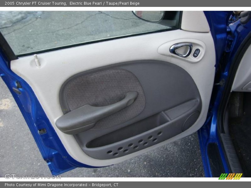 Electric Blue Pearl / Taupe/Pearl Beige 2005 Chrysler PT Cruiser Touring