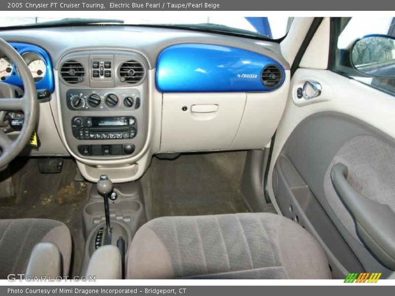 Electric Blue Pearl / Taupe/Pearl Beige 2005 Chrysler PT Cruiser Touring
