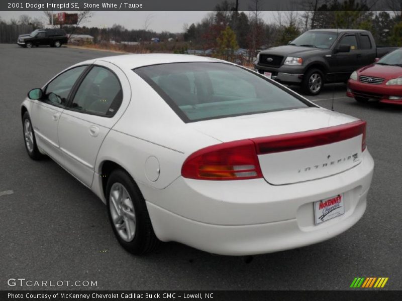  2001 Intrepid SE Stone White