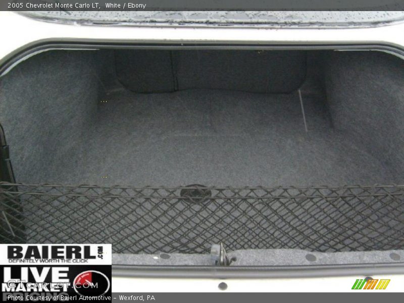 White / Ebony 2005 Chevrolet Monte Carlo LT