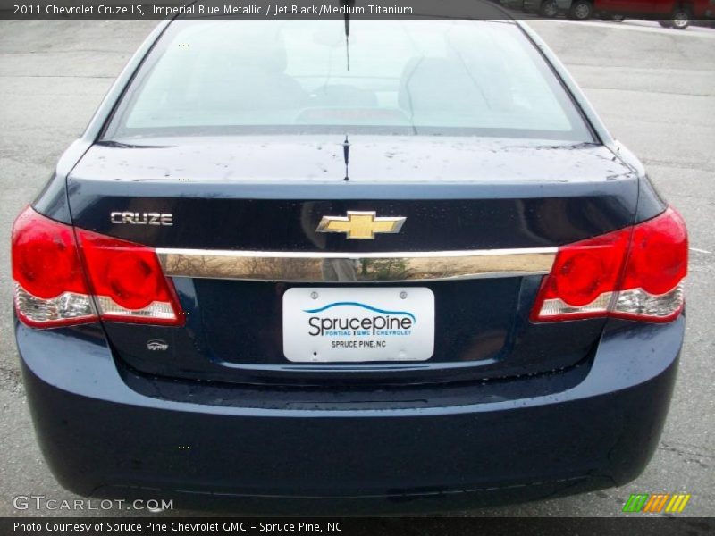 Imperial Blue Metallic / Jet Black/Medium Titanium 2011 Chevrolet Cruze LS