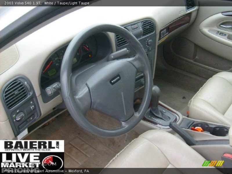 White / Taupe/Light Taupe 2003 Volvo S40 1.9T