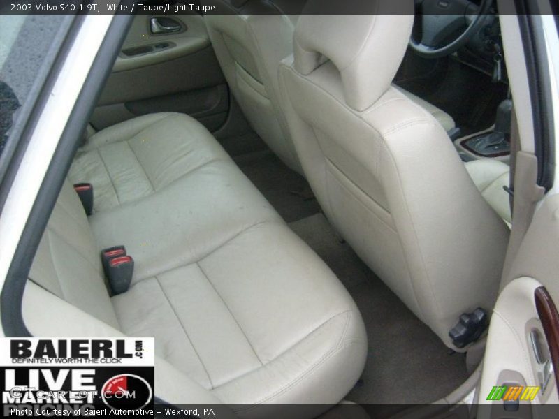 White / Taupe/Light Taupe 2003 Volvo S40 1.9T