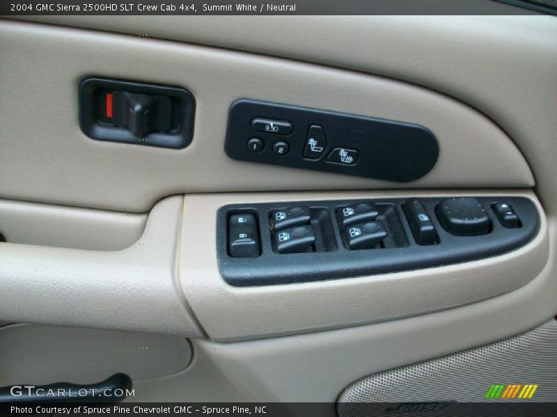 Summit White / Neutral 2004 GMC Sierra 2500HD SLT Crew Cab 4x4
