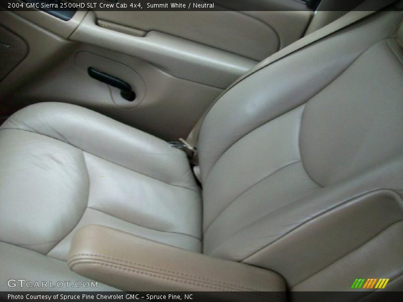 Summit White / Neutral 2004 GMC Sierra 2500HD SLT Crew Cab 4x4