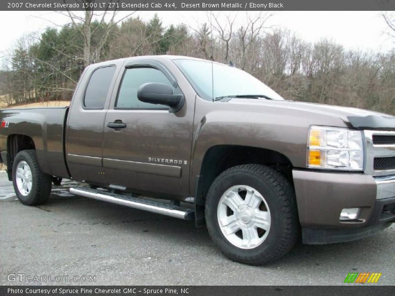 Desert Brown Metallic / Ebony Black 2007 Chevrolet Silverado 1500 LT Z71 Extended Cab 4x4