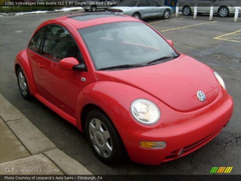 Uni Red / Black 2001 Volkswagen New Beetle GLS 1.8T Coupe