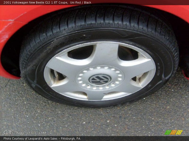 Uni Red / Black 2001 Volkswagen New Beetle GLS 1.8T Coupe