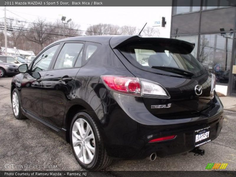 Black Mica / Black 2011 Mazda MAZDA3 s Sport 5 Door