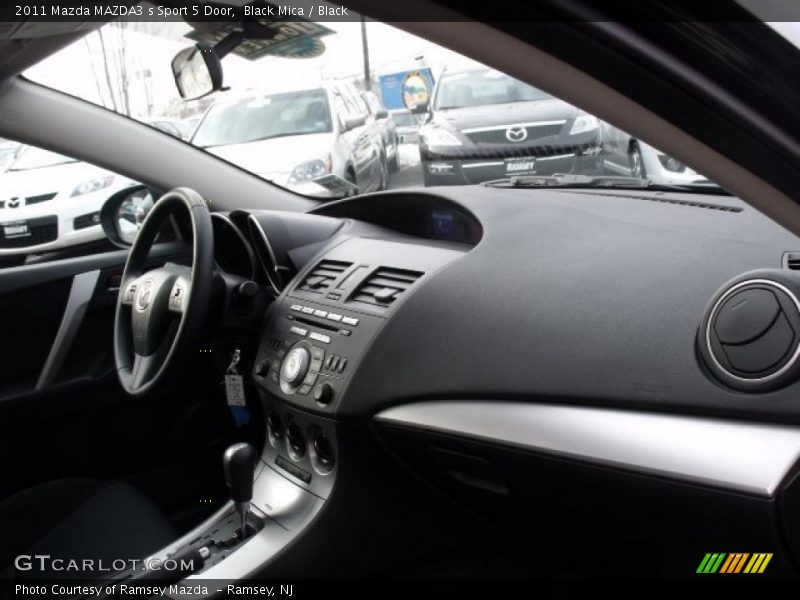 Black Mica / Black 2011 Mazda MAZDA3 s Sport 5 Door