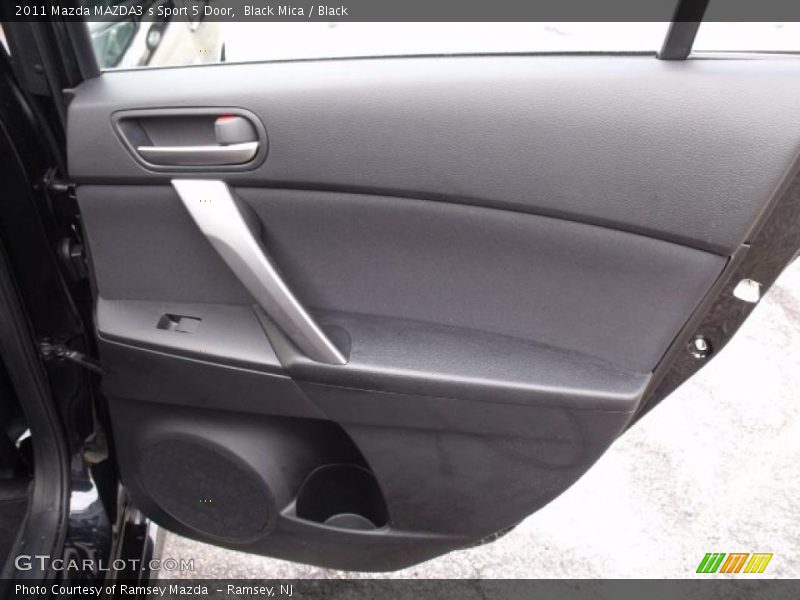 Black Mica / Black 2011 Mazda MAZDA3 s Sport 5 Door
