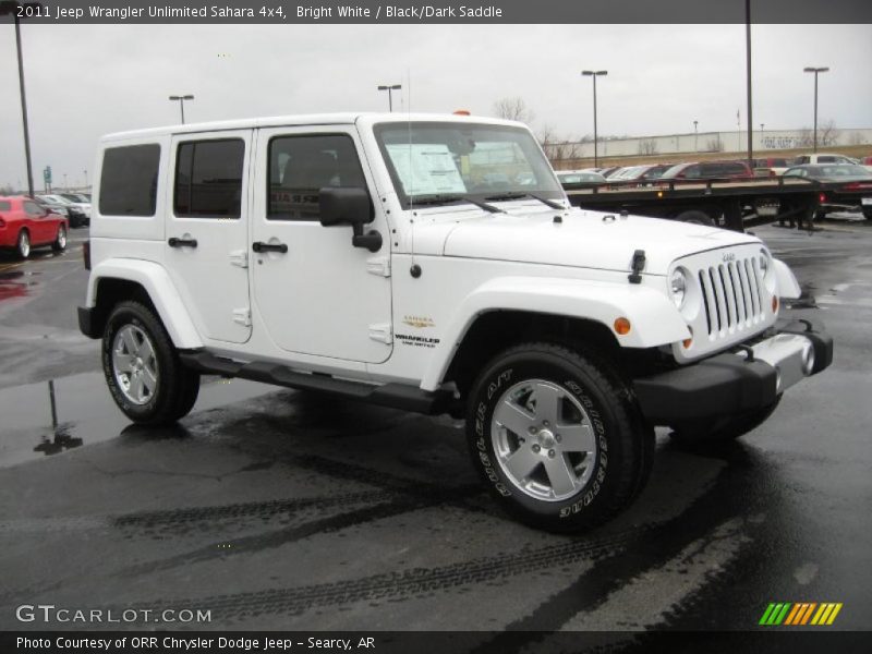 Front 3/4 View of 2011 Wrangler Unlimited Sahara 4x4