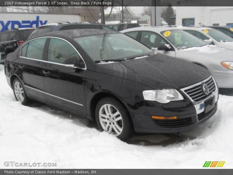 Deep Black / Pure Beige 2007 Volkswagen Passat 2.0T Sedan