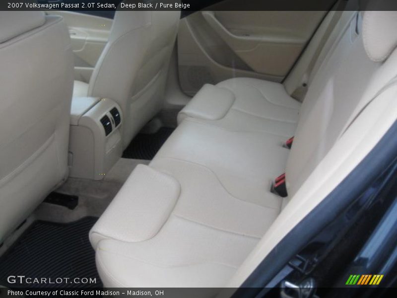 Deep Black / Pure Beige 2007 Volkswagen Passat 2.0T Sedan