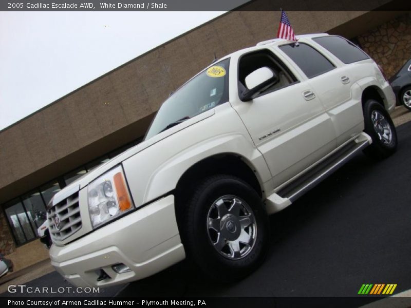 White Diamond / Shale 2005 Cadillac Escalade AWD