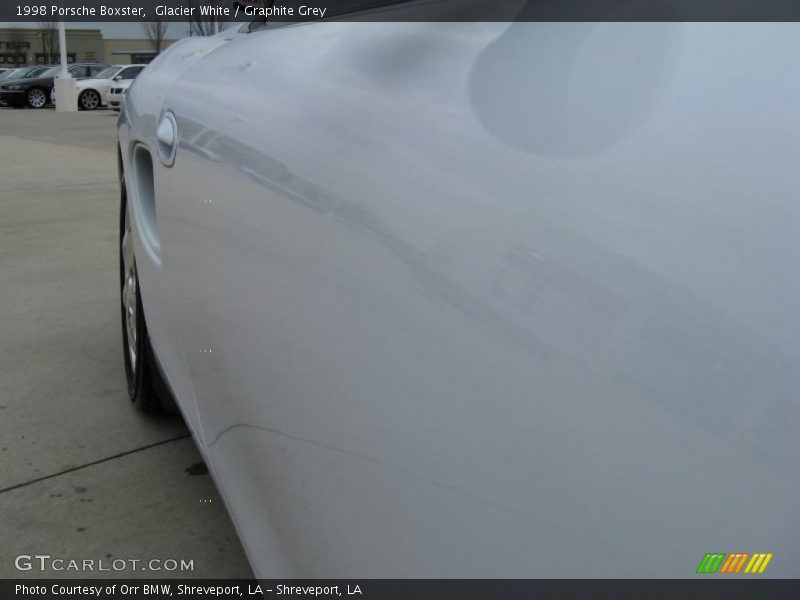 Glacier White / Graphite Grey 1998 Porsche Boxster