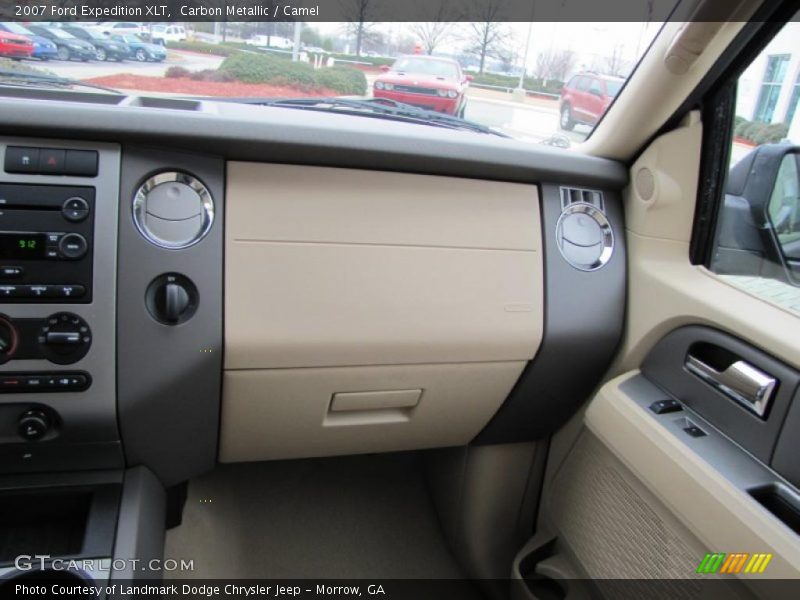 Carbon Metallic / Camel 2007 Ford Expedition XLT