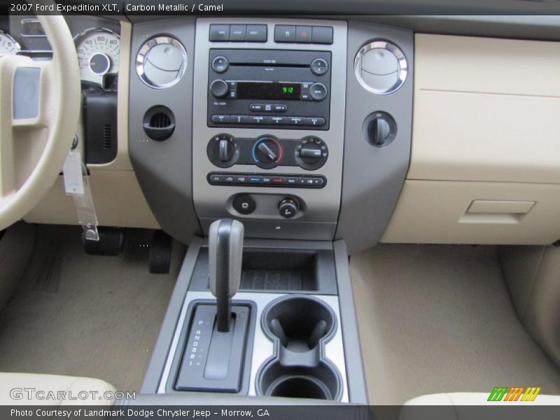 Carbon Metallic / Camel 2007 Ford Expedition XLT
