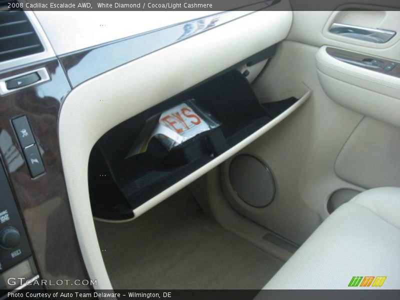 White Diamond / Cocoa/Light Cashmere 2008 Cadillac Escalade AWD
