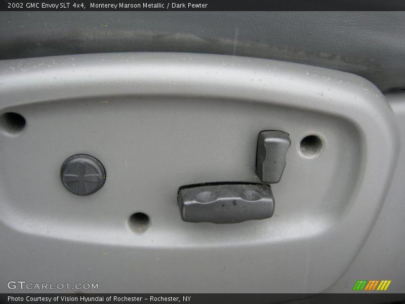 Monterey Maroon Metallic / Dark Pewter 2002 GMC Envoy SLT 4x4