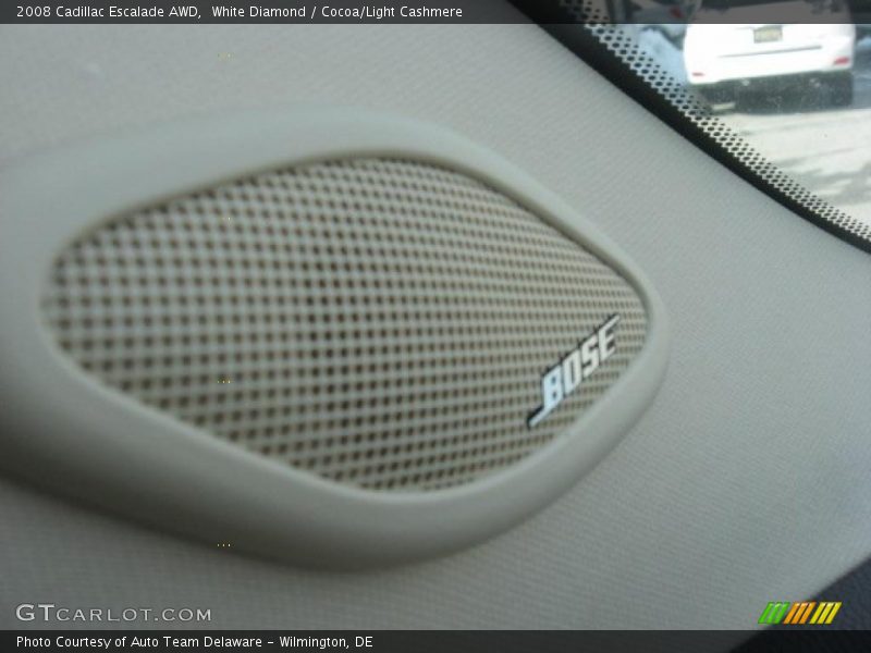 White Diamond / Cocoa/Light Cashmere 2008 Cadillac Escalade AWD