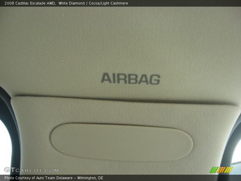 White Diamond / Cocoa/Light Cashmere 2008 Cadillac Escalade AWD