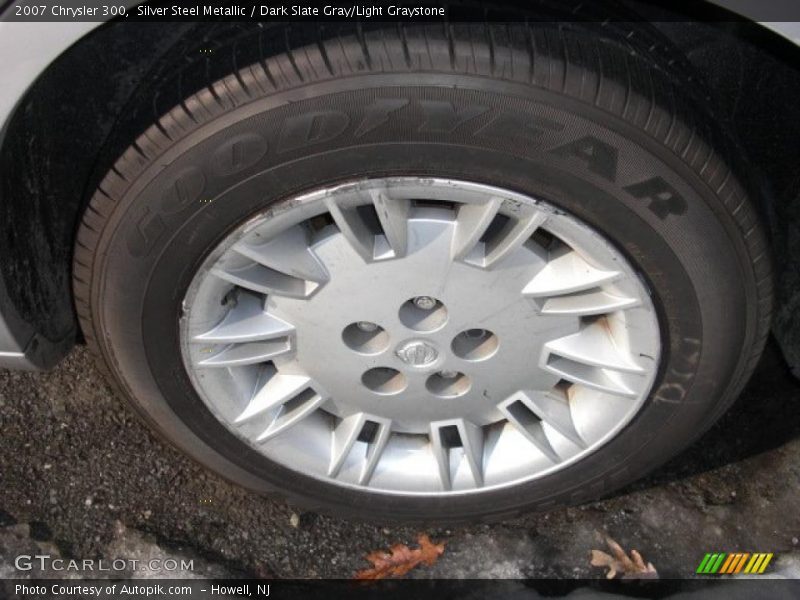Silver Steel Metallic / Dark Slate Gray/Light Graystone 2007 Chrysler 300