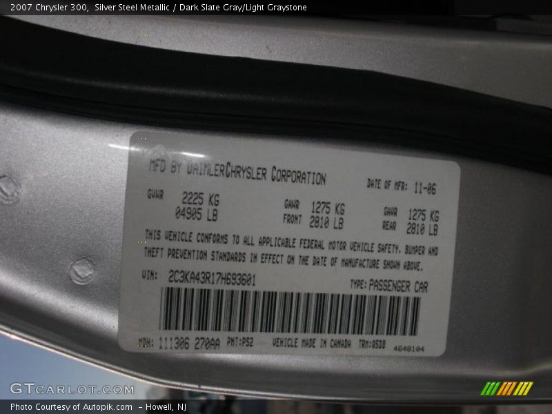 Silver Steel Metallic / Dark Slate Gray/Light Graystone 2007 Chrysler 300