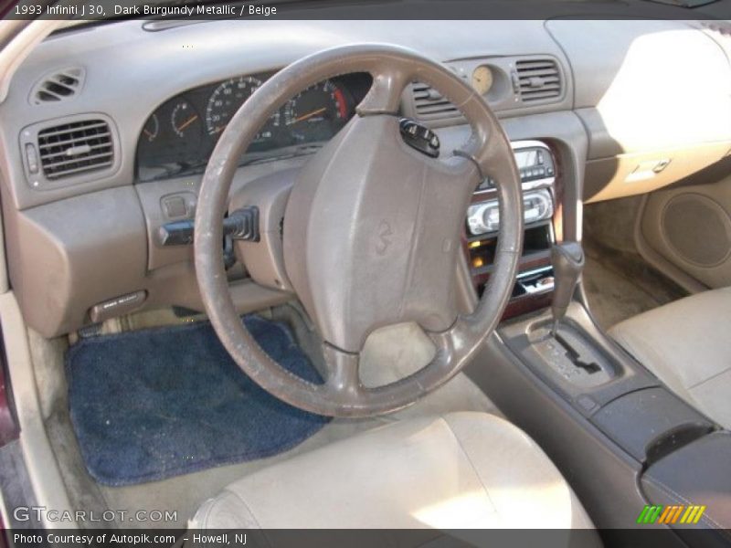 Dark Burgundy Metallic / Beige 1993 Infiniti J 30