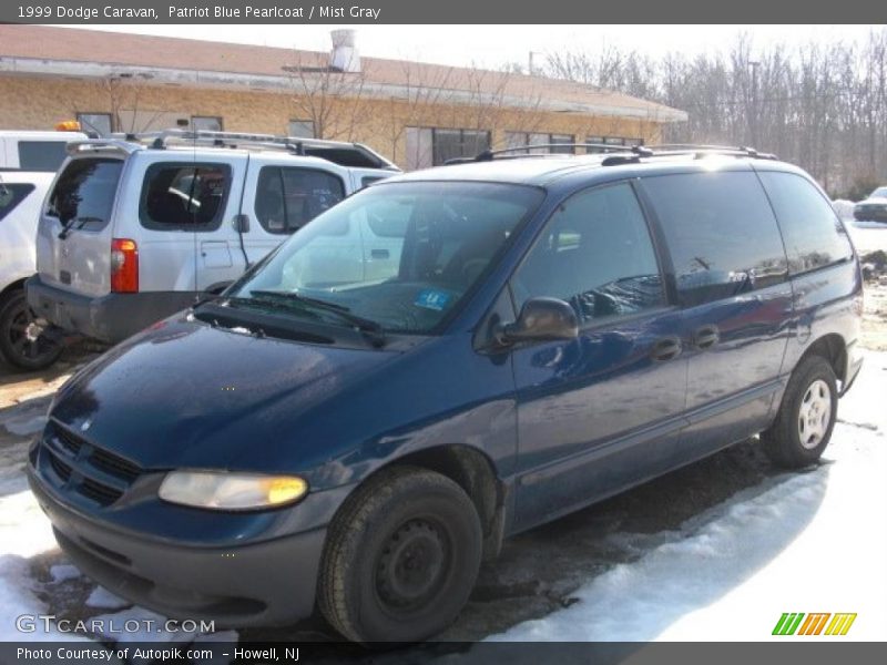 Patriot Blue Pearlcoat / Mist Gray 1999 Dodge Caravan