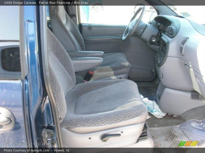 Patriot Blue Pearlcoat / Mist Gray 1999 Dodge Caravan