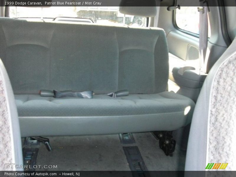 Patriot Blue Pearlcoat / Mist Gray 1999 Dodge Caravan