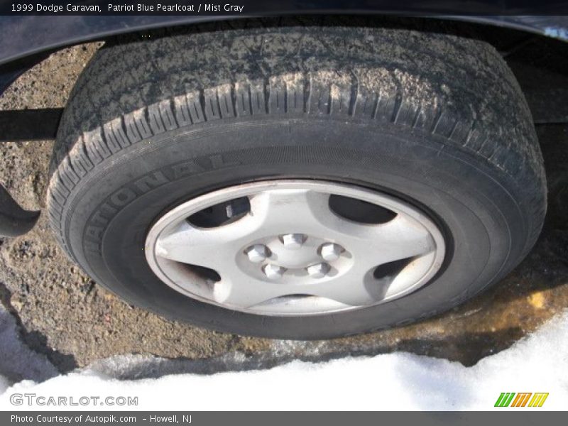 Patriot Blue Pearlcoat / Mist Gray 1999 Dodge Caravan