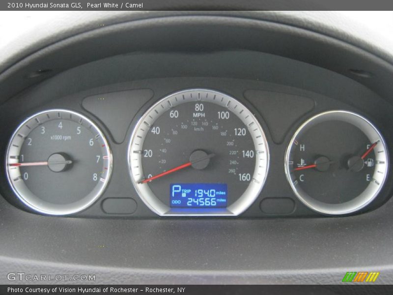 Pearl White / Camel 2010 Hyundai Sonata GLS