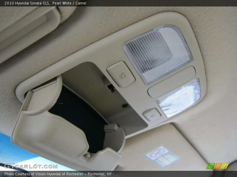 Pearl White / Camel 2010 Hyundai Sonata GLS