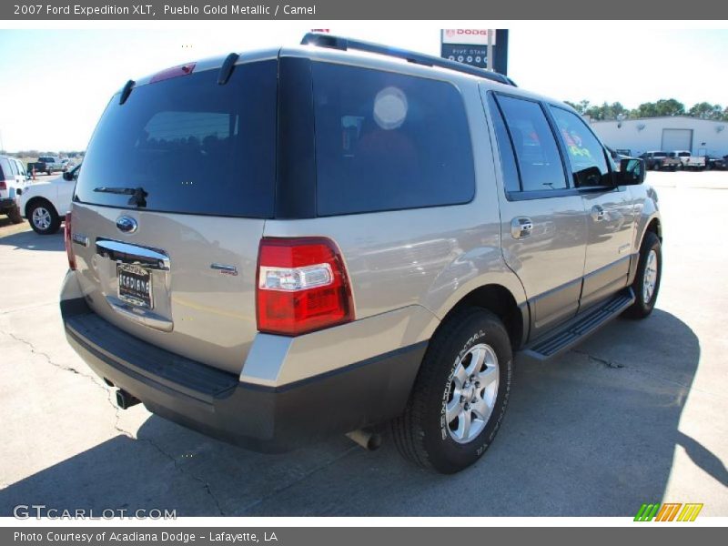 Pueblo Gold Metallic / Camel 2007 Ford Expedition XLT