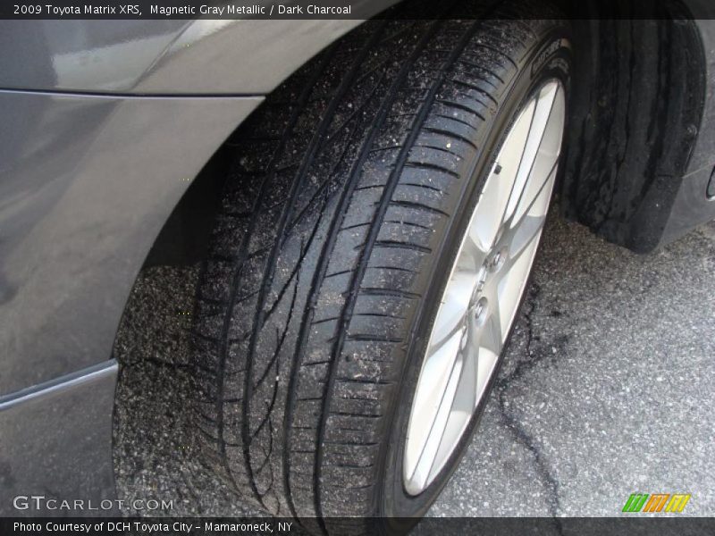 Magnetic Gray Metallic / Dark Charcoal 2009 Toyota Matrix XRS