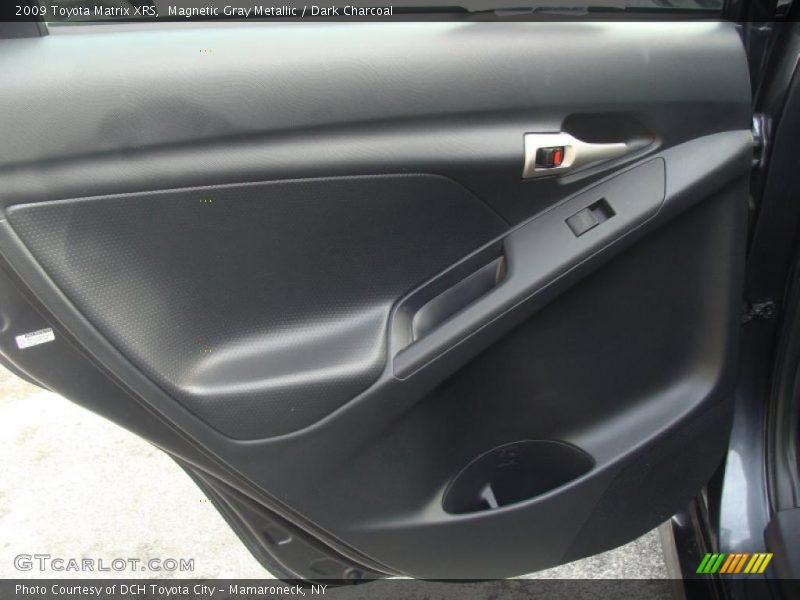 Magnetic Gray Metallic / Dark Charcoal 2009 Toyota Matrix XRS
