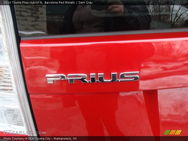 Barcelona Red Metallic / Dark Gray 2010 Toyota Prius Hybrid III