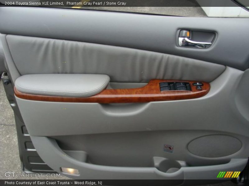 Phantom Gray Pearl / Stone Gray 2004 Toyota Sienna XLE Limited