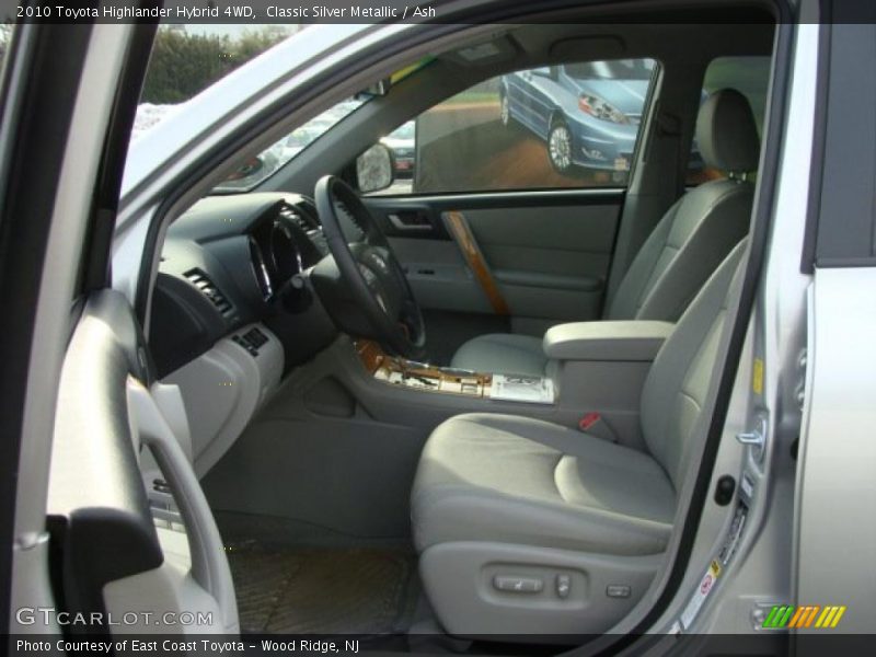  2010 Highlander Hybrid 4WD Ash Interior