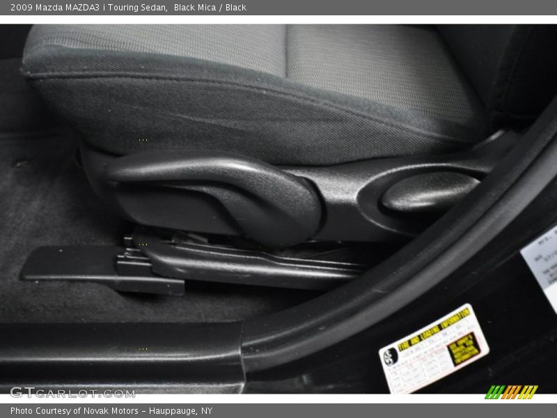 Black Mica / Black 2009 Mazda MAZDA3 i Touring Sedan