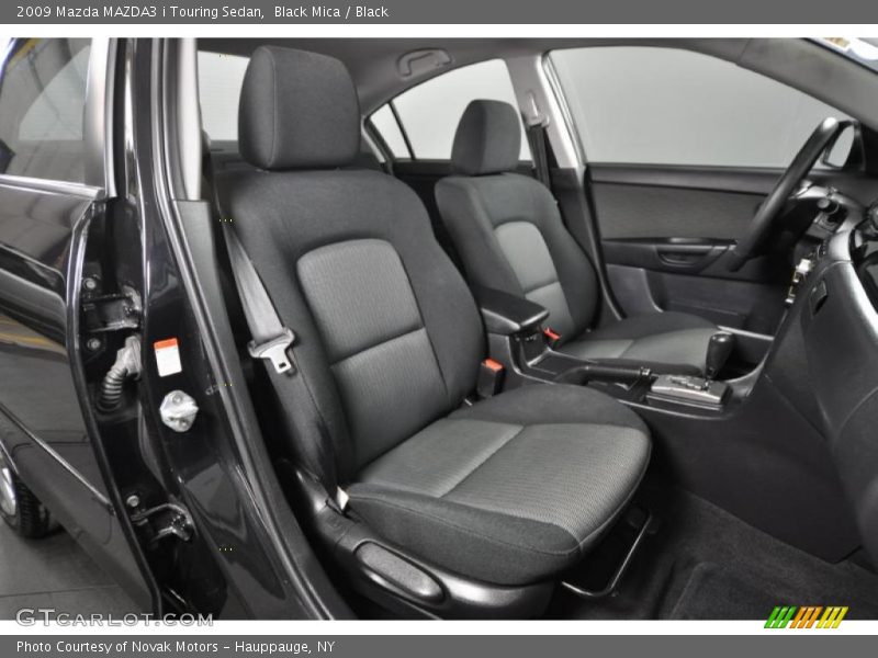 Black Mica / Black 2009 Mazda MAZDA3 i Touring Sedan