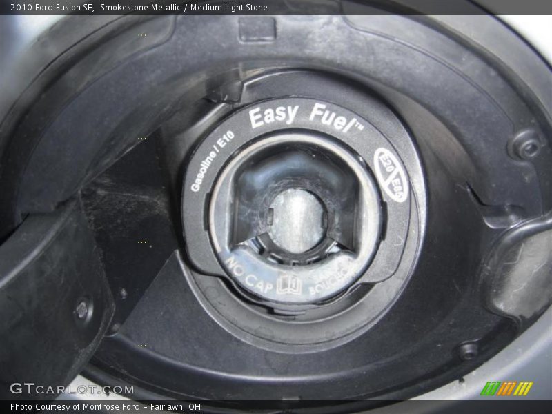 Smokestone Metallic / Medium Light Stone 2010 Ford Fusion SE