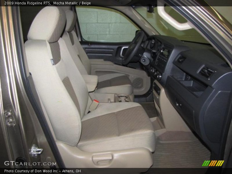  2009 Ridgeline RTS Beige Interior