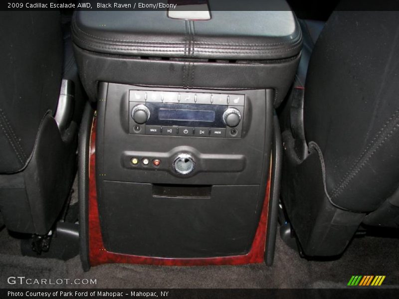Black Raven / Ebony/Ebony 2009 Cadillac Escalade AWD