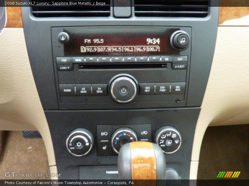 Controls of 2008 XL7 Luxury