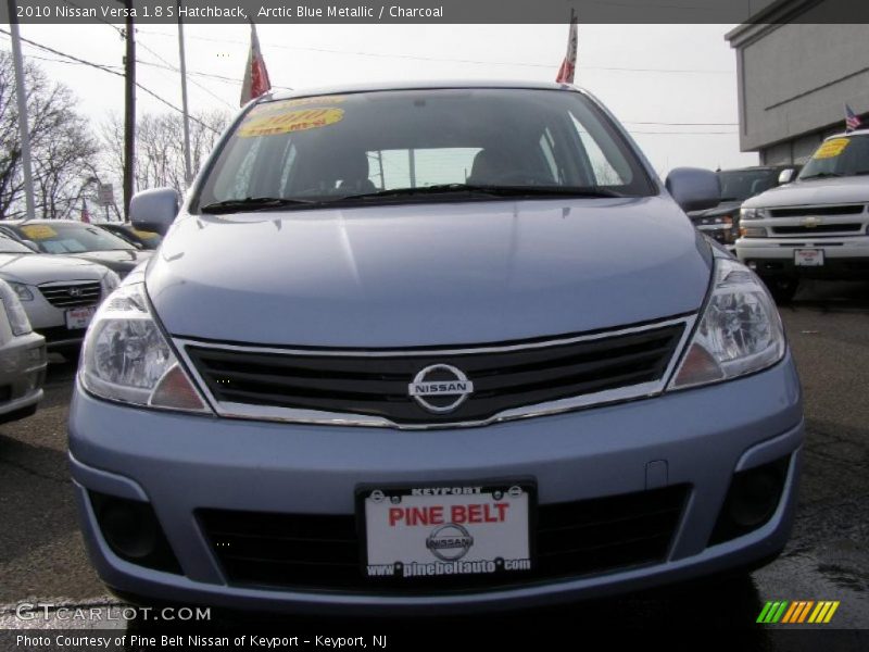 Arctic Blue Metallic / Charcoal 2010 Nissan Versa 1.8 S Hatchback